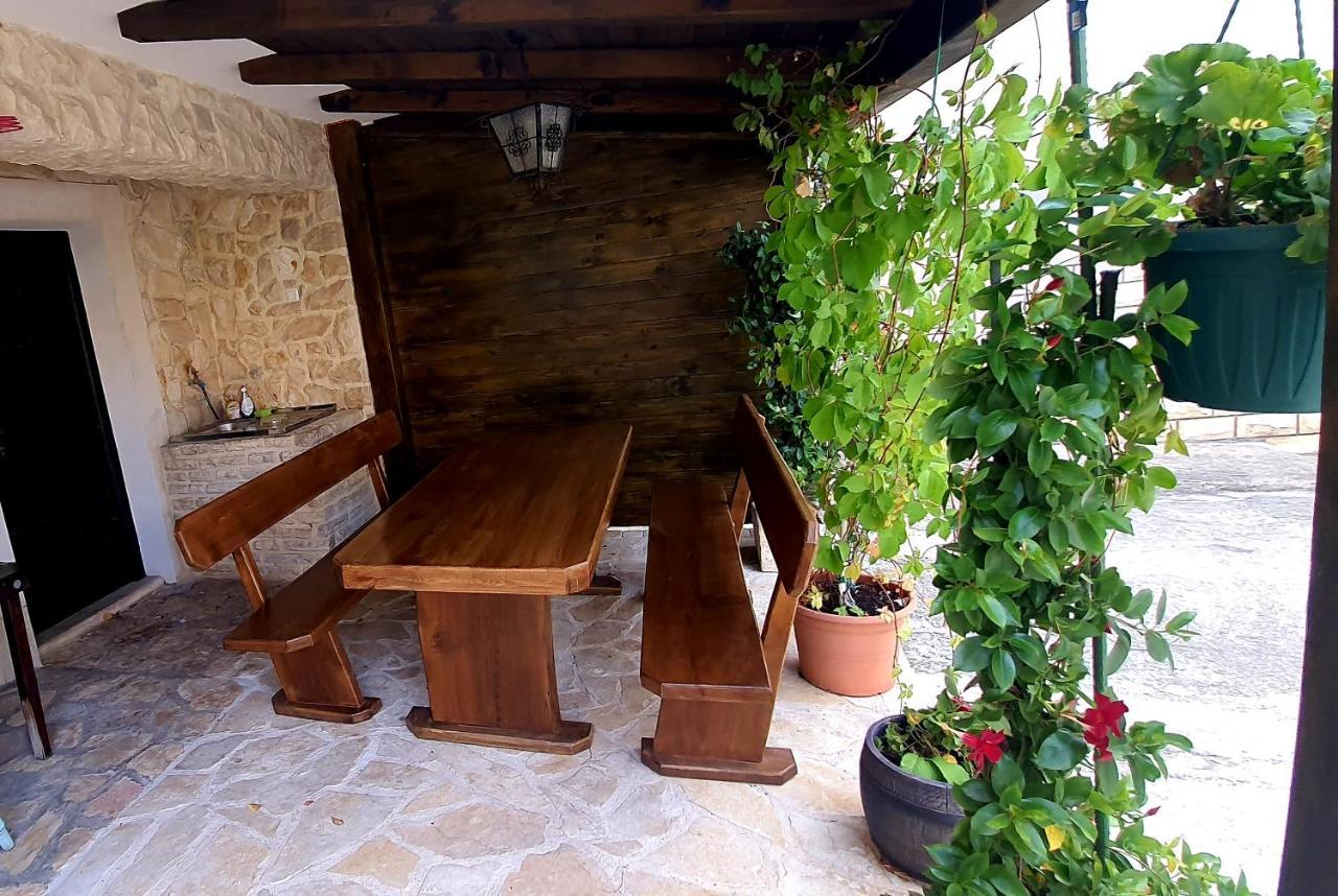 Holiday Home Jakov Bibinje Kültér fotó