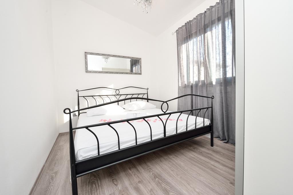 Holiday Home Jakov Bibinje Kültér fotó